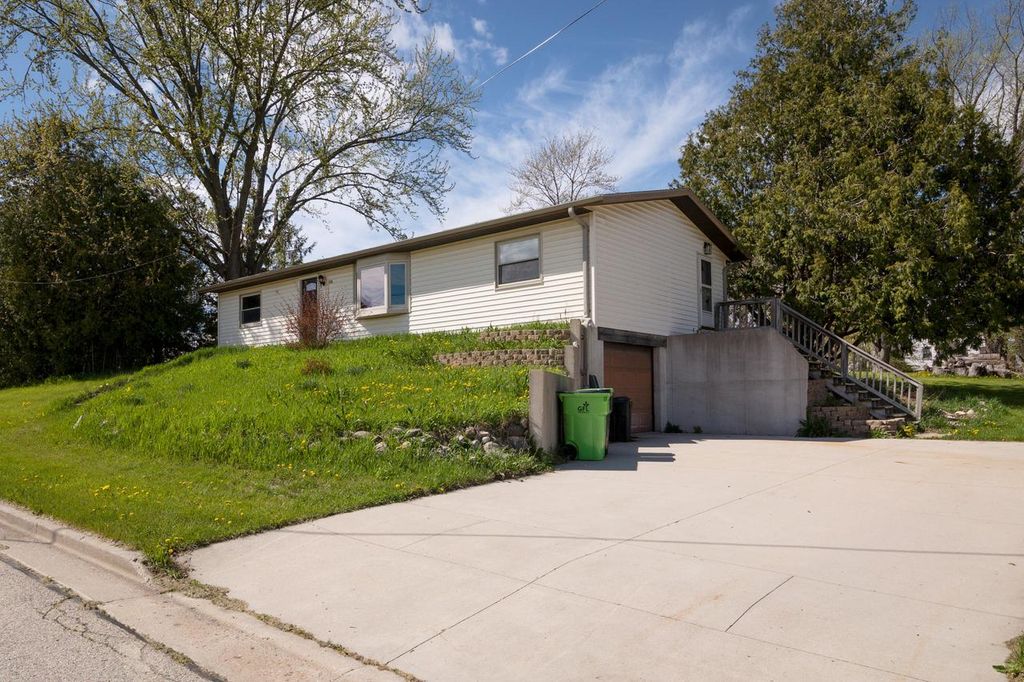 534 Spring STREET, Campbellsport, WI 53010