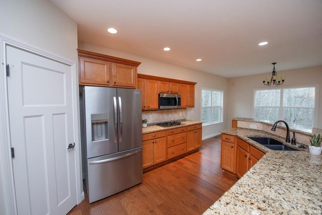 6269 Munsee Drive, West Lafayette, IN 47906