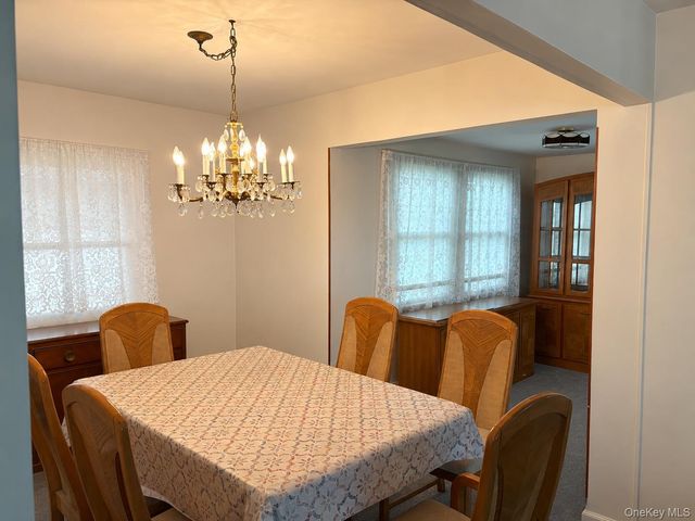 352 Boundary Avenue, Massapequa, NY 11758