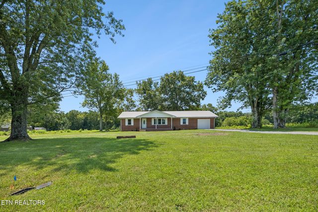 1509 Ted Davis Rd, Crossville, TN 38572