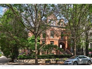 1919 S Prairie Avenue 3, Chicago, IL 60616