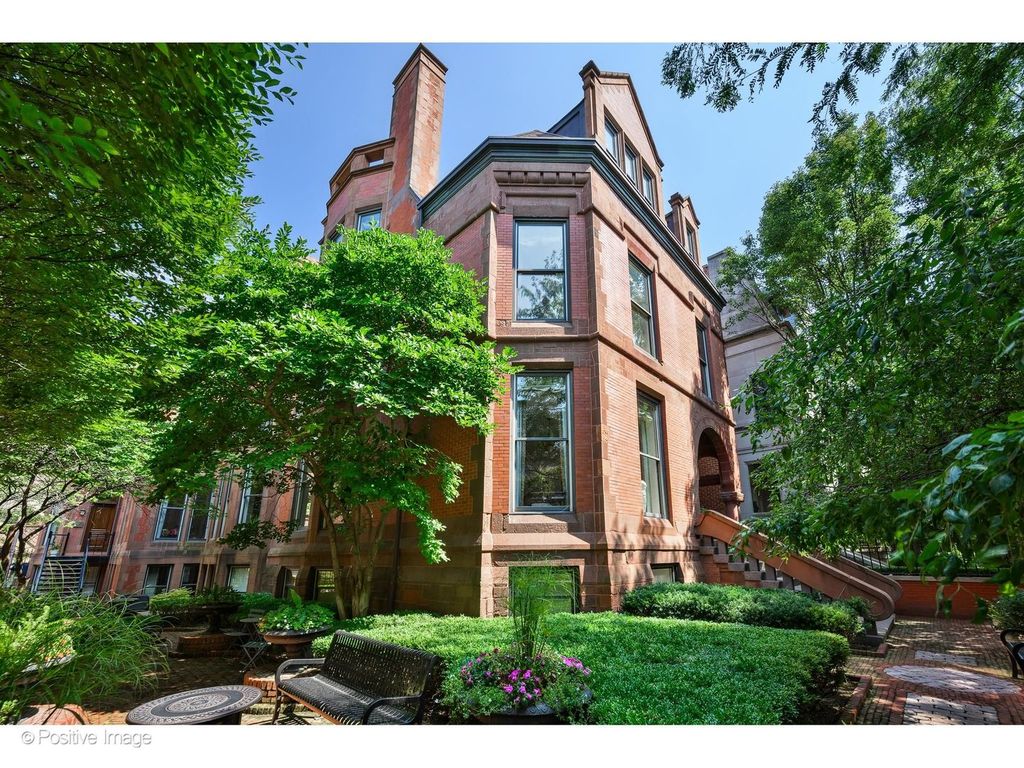 1919 S Prairie Avenue 3, Chicago, IL 60616 — photo 2