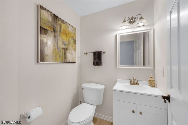 335 Lambton LN, Naples, FL 34104