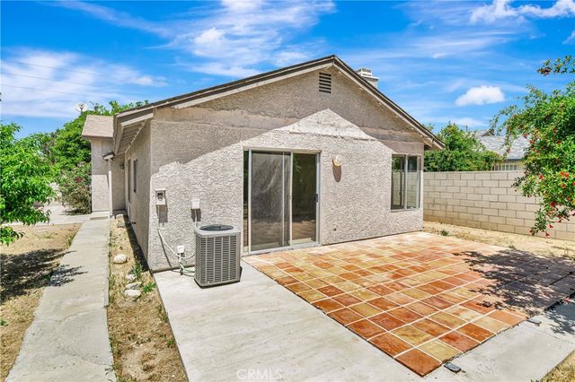 2820 E Avenue S S, Palmdale, CA 93550