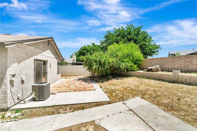 2820 E Avenue S S, Palmdale, CA 93550