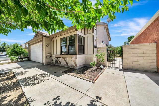 2820 E Avenue S S, Palmdale, CA 93550