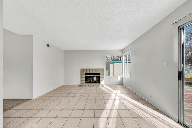 2820 E Avenue S S, Palmdale, CA 93550