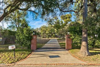 1277 Rubio Street, Altadena, CA 91001