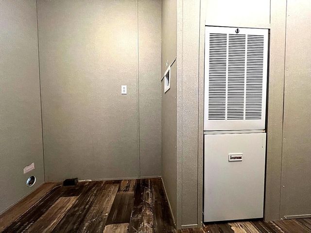 6901 Pr Henry, Shallowater, TX 79363