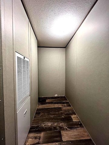 6901 Pr Henry, Shallowater, TX 79363