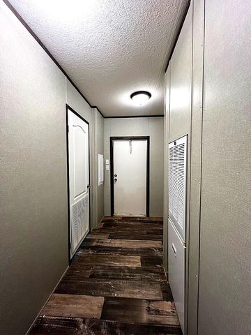 6901 Pr Henry, Shallowater, TX 79363