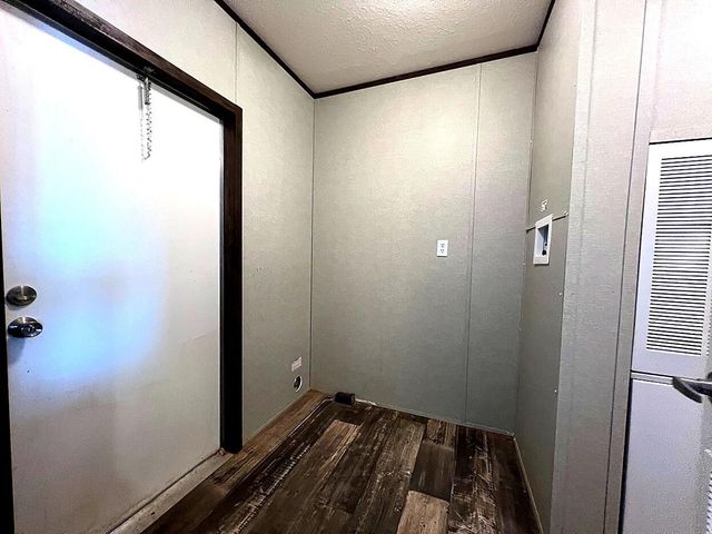 6901 Pr Henry, Shallowater, TX 79363