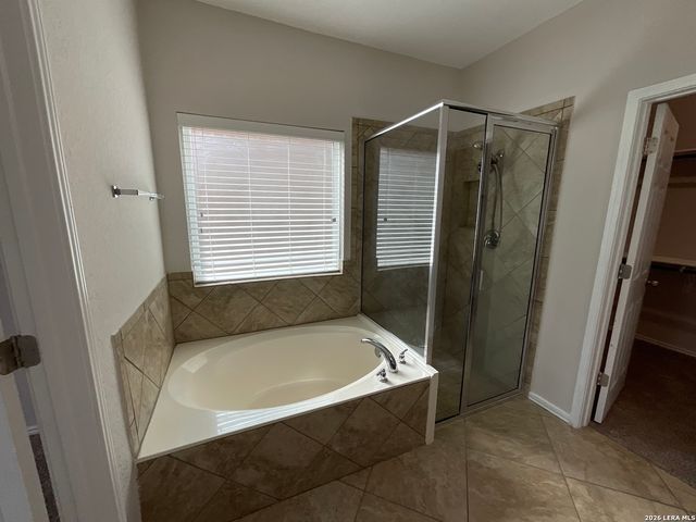 12422 Red Maple, San Antonio, TX 78253