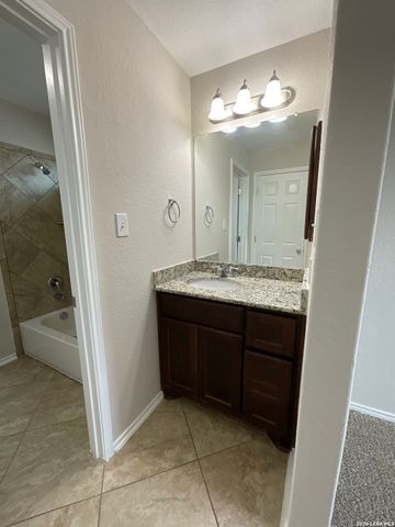 12422 Red Maple, San Antonio, TX 78253