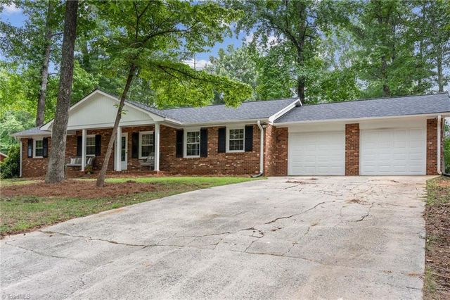 5930 Alani Court, Winston-salem, NC 27103