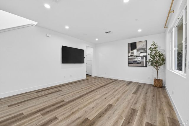 2782 Bella Cir, Santa Rosa, CA 95407