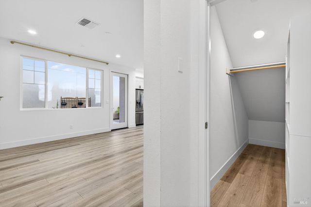 2782 Bella Cir, Santa Rosa, CA 95407