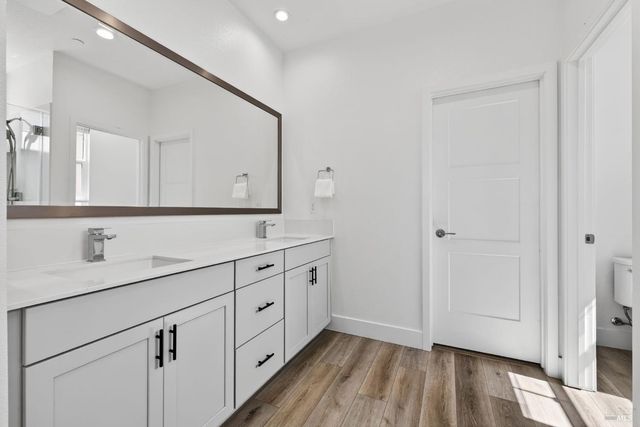 2782 Bella Cir, Santa Rosa, CA 95407