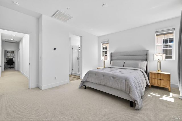 2782 Bella Cir, Santa Rosa, CA 95407