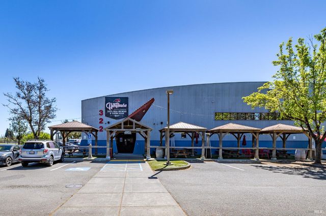 2782 Bella Cir, Santa Rosa, CA 95407