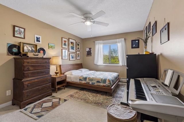 7401 W 101st Street 320, Bloomington, MN 55438