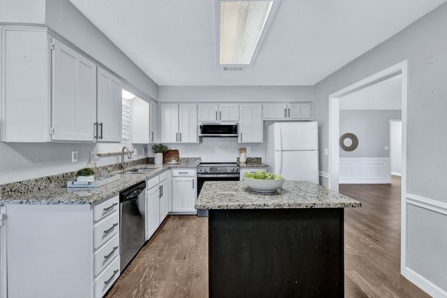 252 Dodge Trail, Keller, TX 76248