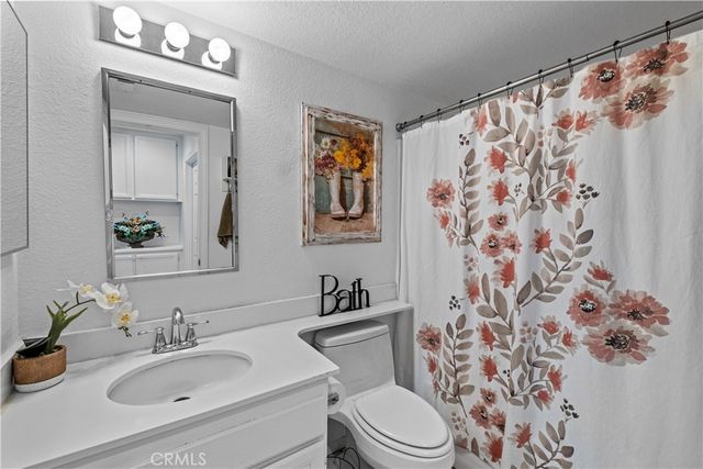 2611 Jeffery Circle, Hemet, CA 92545