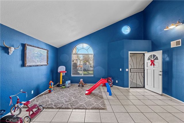 2611 Jeffery Circle, Hemet, CA 92545