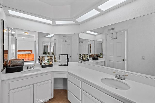 2611 Jeffery Circle, Hemet, CA 92545