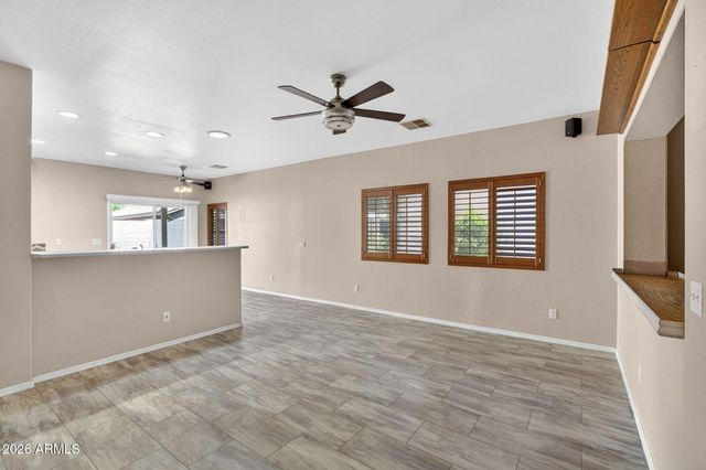 8112 E ONZA Avenue, Mesa, AZ 85212