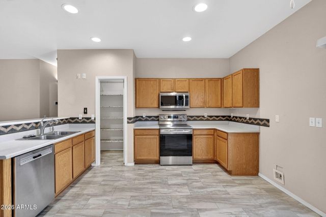 8112 E ONZA Avenue, Mesa, AZ 85212