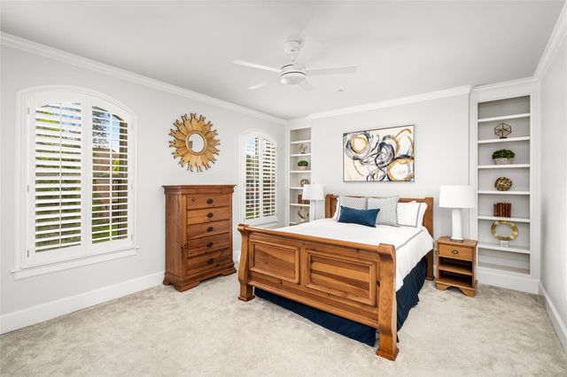 4605 Huisache Street, Bellaire, TX 77401