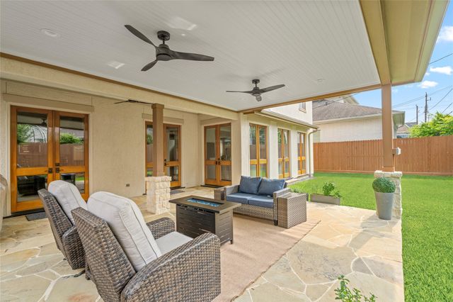 4605 Huisache Street, Bellaire, TX 77401