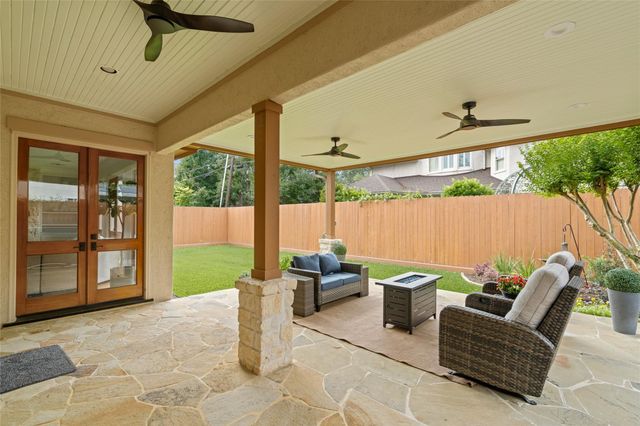 4605 Huisache Street, Bellaire, TX 77401