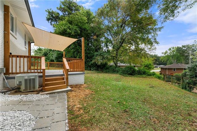 1024 Magnolia SE Drive, Smyrna, GA 30082