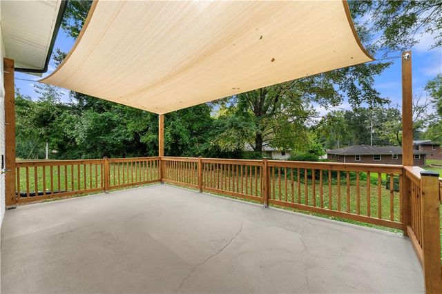 1024 Magnolia SE Drive, Smyrna, GA 30082