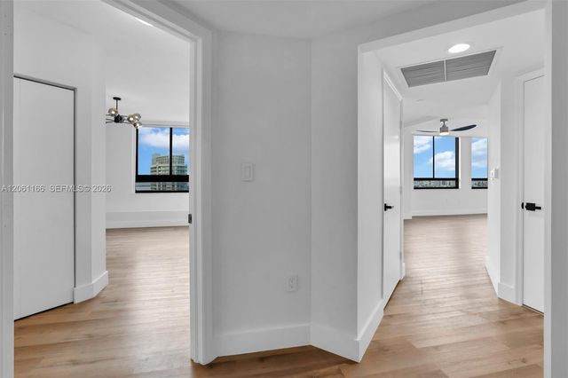 1330 W Ave 3007 3007, Miami Beach, FL 33139