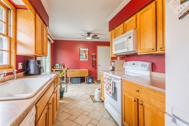 5732 Meadowbrook Drive, Fort Wayne, IN 46835