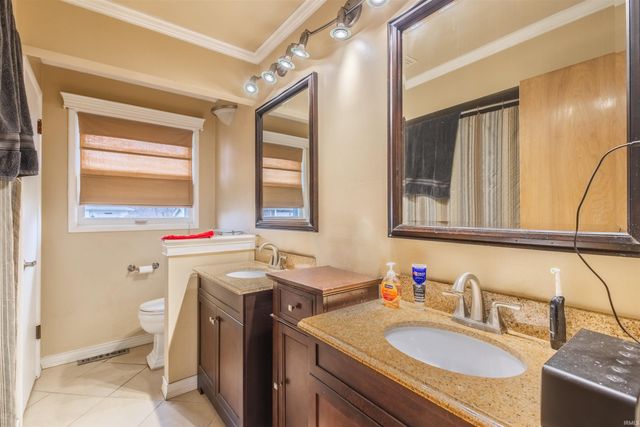 5732 Meadowbrook Drive, Fort Wayne, IN 46835