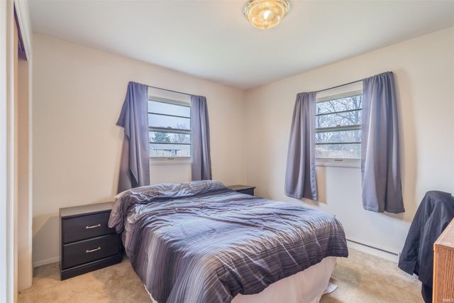 5732 Meadowbrook Drive, Fort Wayne, IN 46835