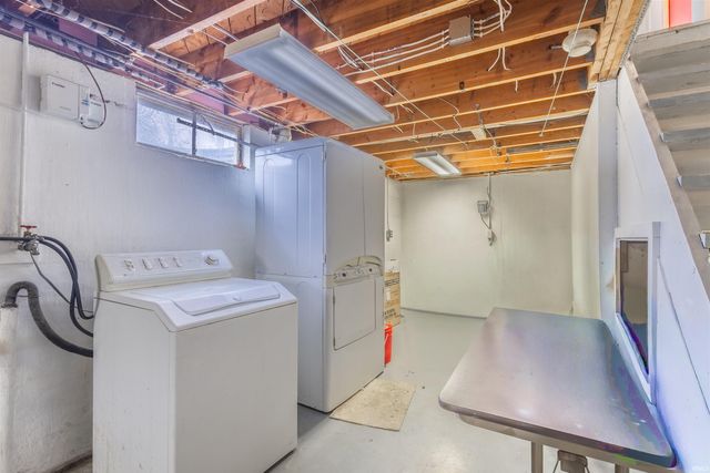 5732 Meadowbrook Drive, Fort Wayne, IN 46835