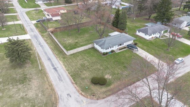 5732 Meadowbrook Drive, Fort Wayne, IN 46835