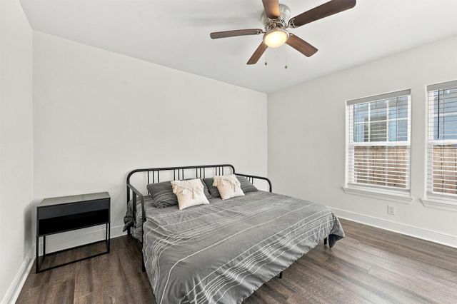 1614 Fulton Street, Houston, TX 77009