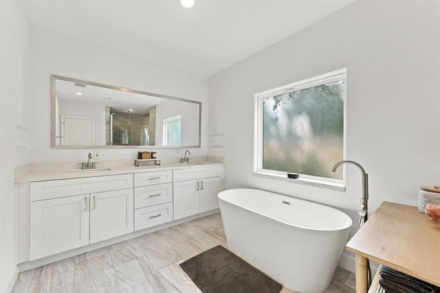 1614 Fulton Street, Houston, TX 77009