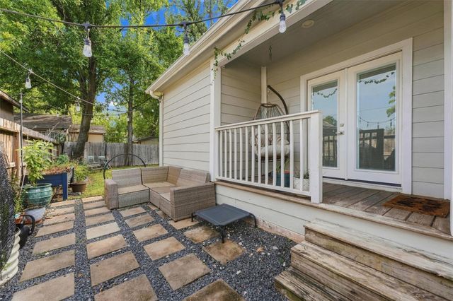 1614 Fulton Street, Houston, TX 77009