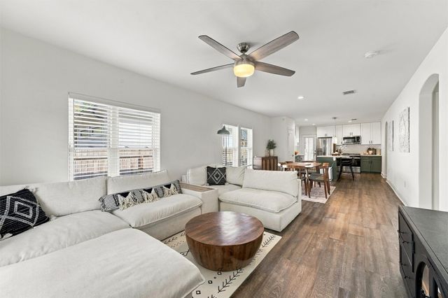 1614 Fulton Street, Houston, TX 77009