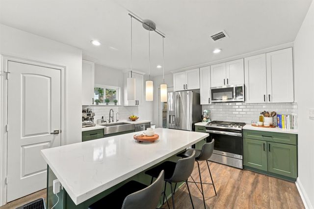 1614 Fulton Street, Houston, TX 77009