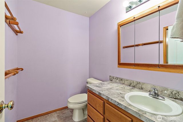 21503 21st Street E, Lake Tapps, WA 98391