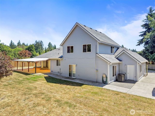 21503 21st Street E, Lake Tapps, WA 98391