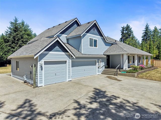 21503 21st Street E, Lake Tapps, WA 98391
